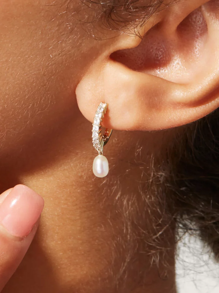 Monet Hoops