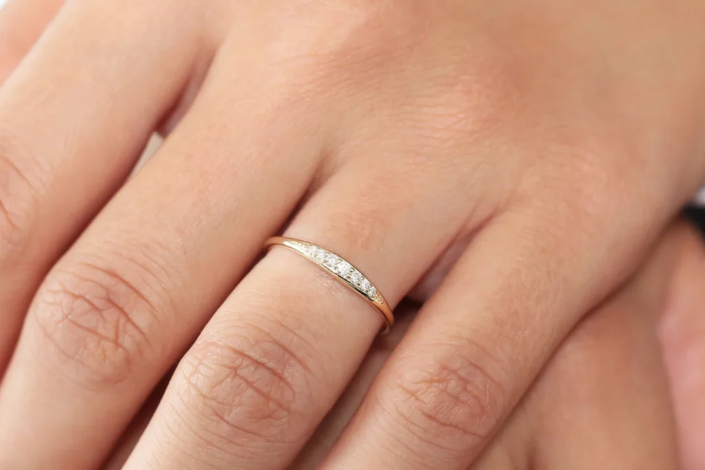 Graduating Diamond Wedding Silver Band