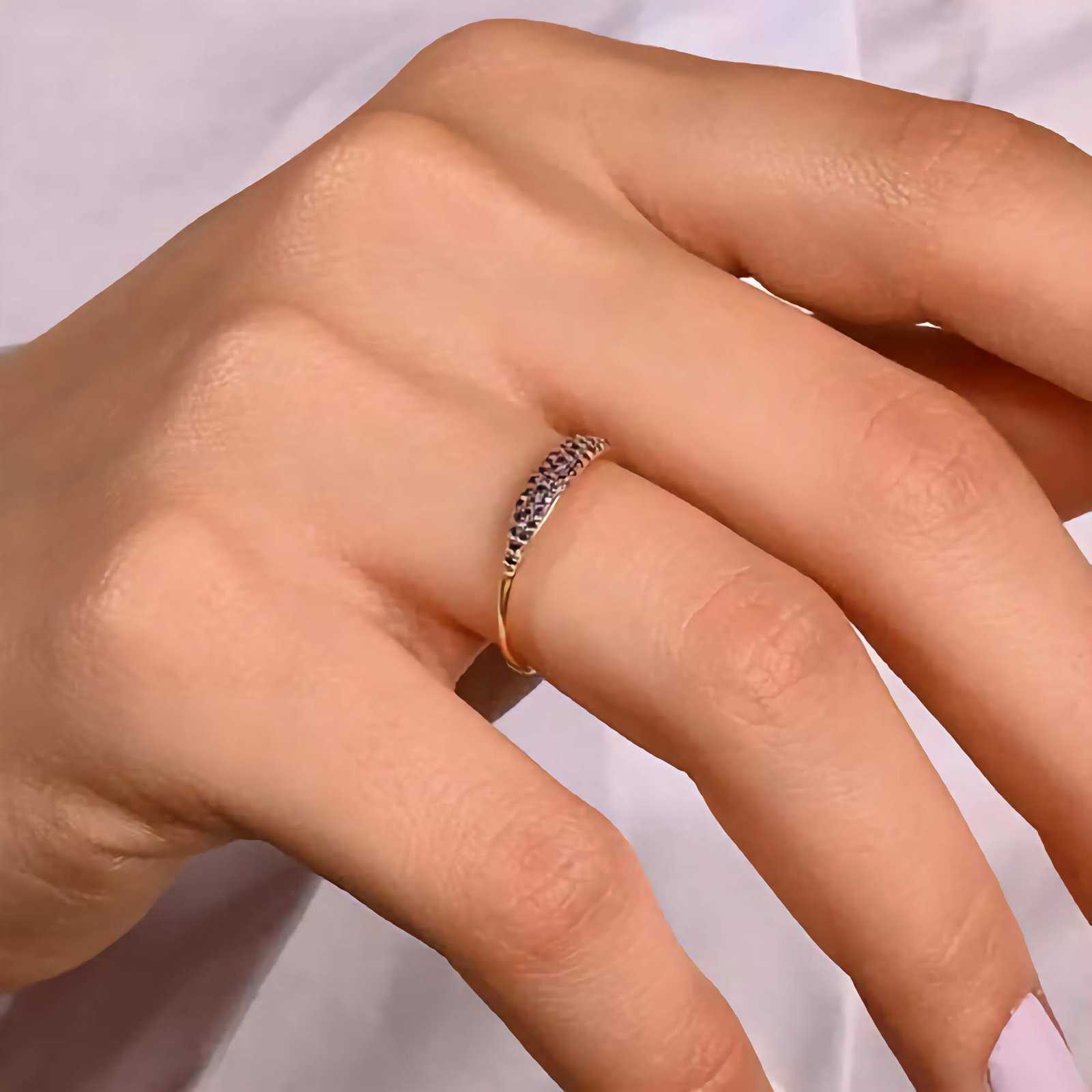 Swarish-Jewels-Amethyst-Minimalist-Sparkle-Silver-Ring-_-Amethyst-Pinky-Ring-Women-_-Vintage-Purple-Signet-Ring-_-Micro-Pave-Gemstone-Ring-edited