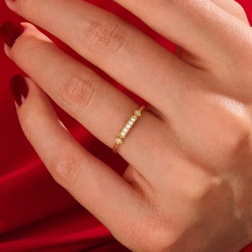 Swarish Jewels Diamond Princess Art Deco Silver Ring