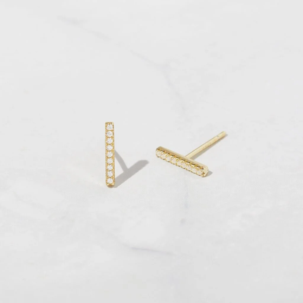 Pav Bar Studs