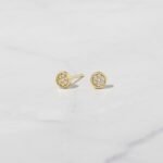 Pav Disc Studs