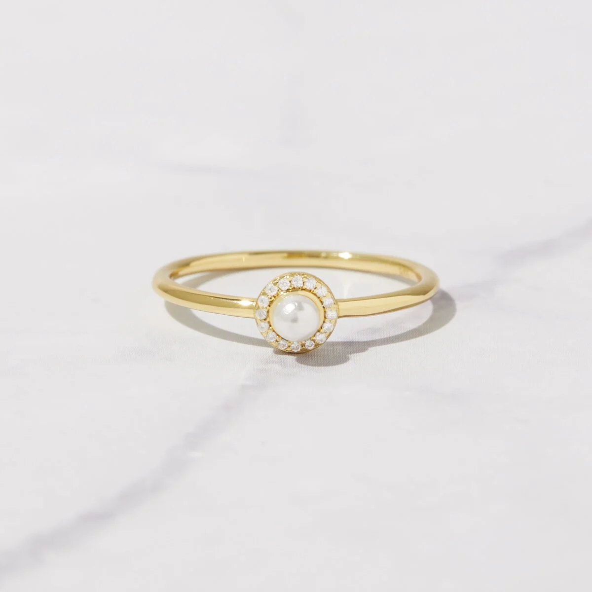 Solitaire Pearl Ring